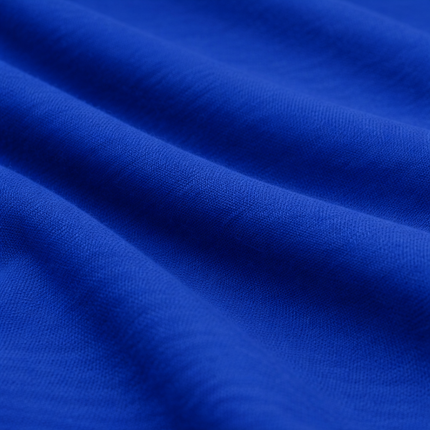 Men’s Short Sleeve Henley T-Shirt in Solid Color