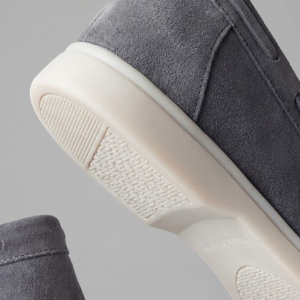 Julian | Classic Slip-On Loafers with Moc Toe Design
