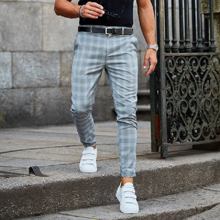 Men's Checked Trousers in Slim Tapered Fit – Refined Tailored Cut