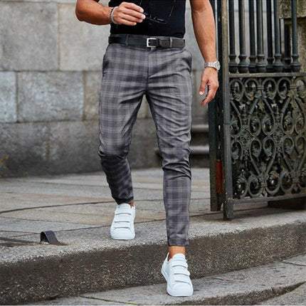 Men's Checked Trousers in Slim Tapered Fit – Refined Tailored Cut