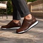 Brown / 39