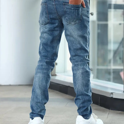 Men's Slim Straight Jeans – Classic Washed Everyday Denim